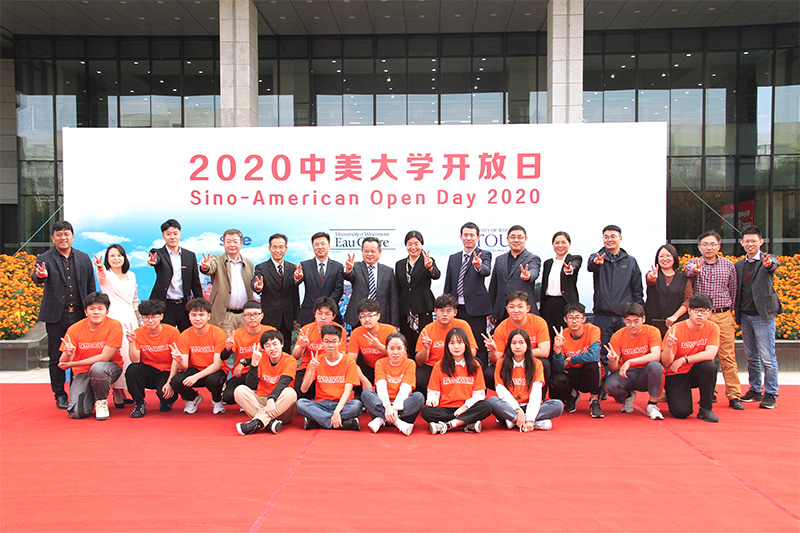 合影4.jpg